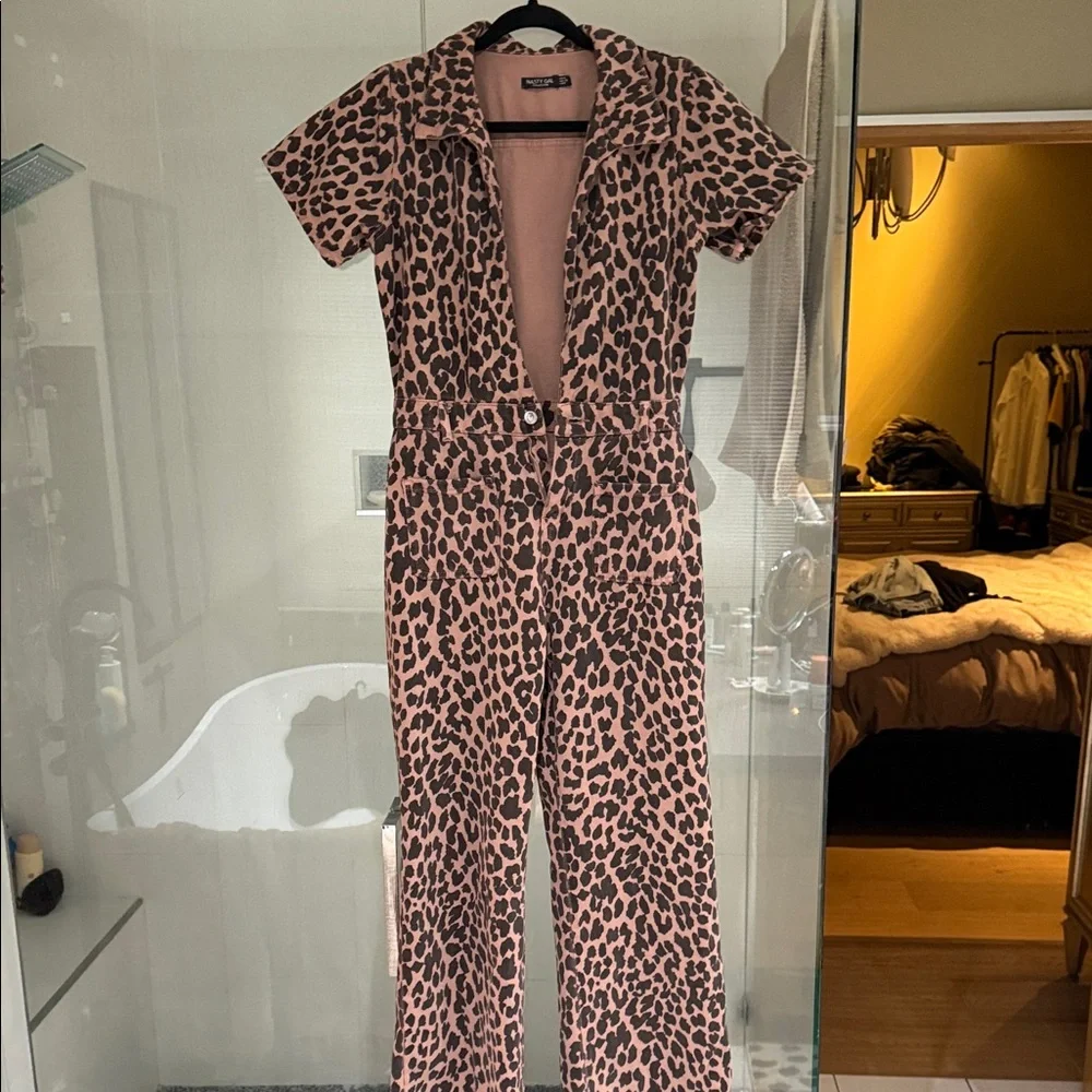 Nasty Gal  Leopard Print Jumpsuit - Picture 4 of 4